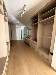 Airport Boulevard (D17), Terrace #613242851